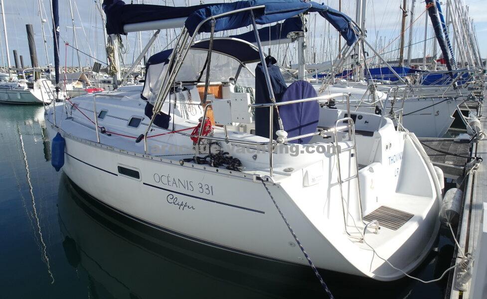 OCEANIS 331 Clipper 39