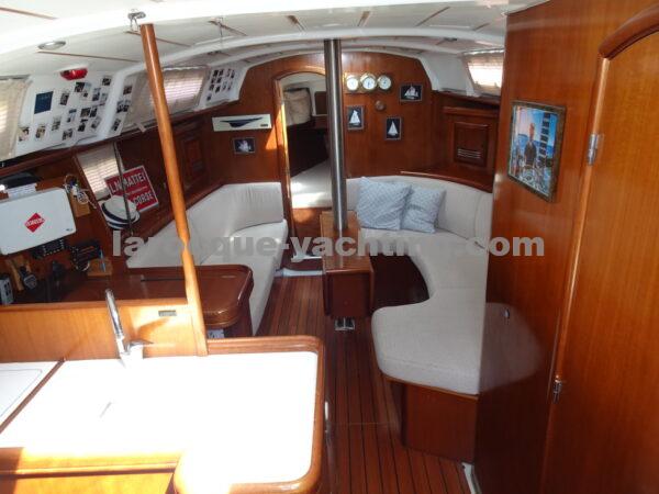 OCEANIS 361 Clipper 77