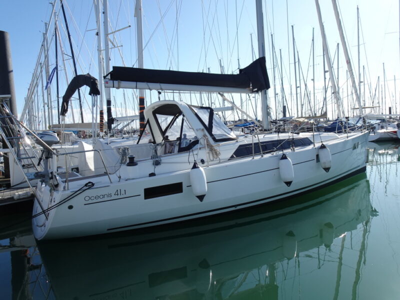 OCEANIS 41.1
