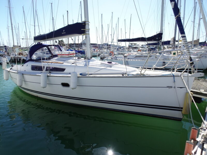 SUN ODYSSEY 32i 43