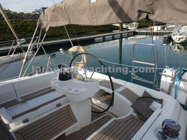 OCEANIS 381 Clipper 116